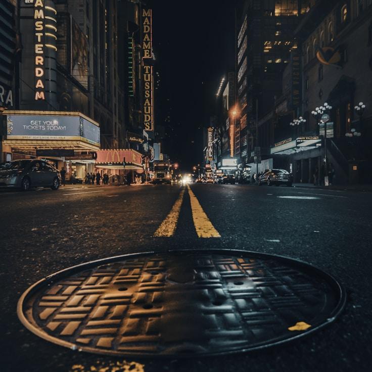 Family routine and school logistics in Milano