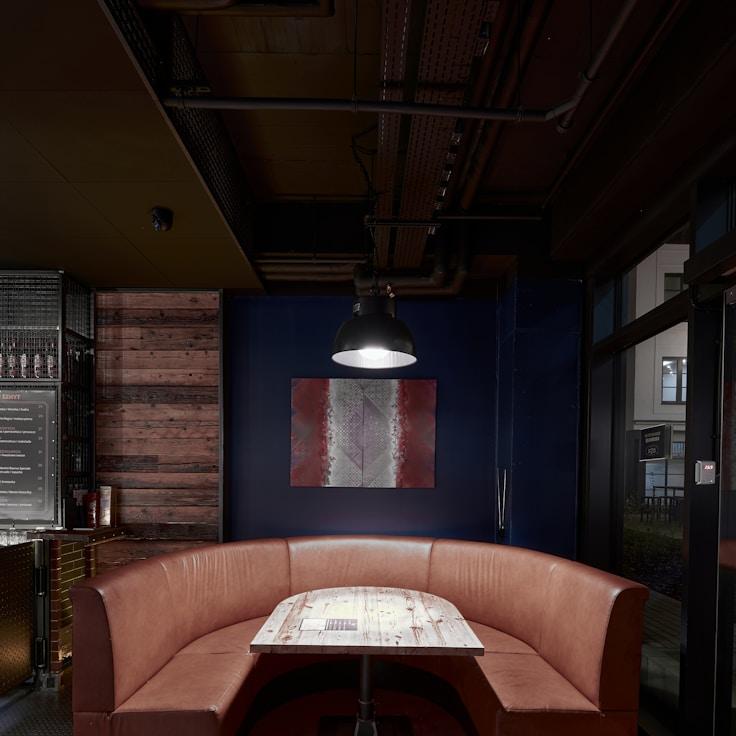 School choices for expat families in Milano, Italy